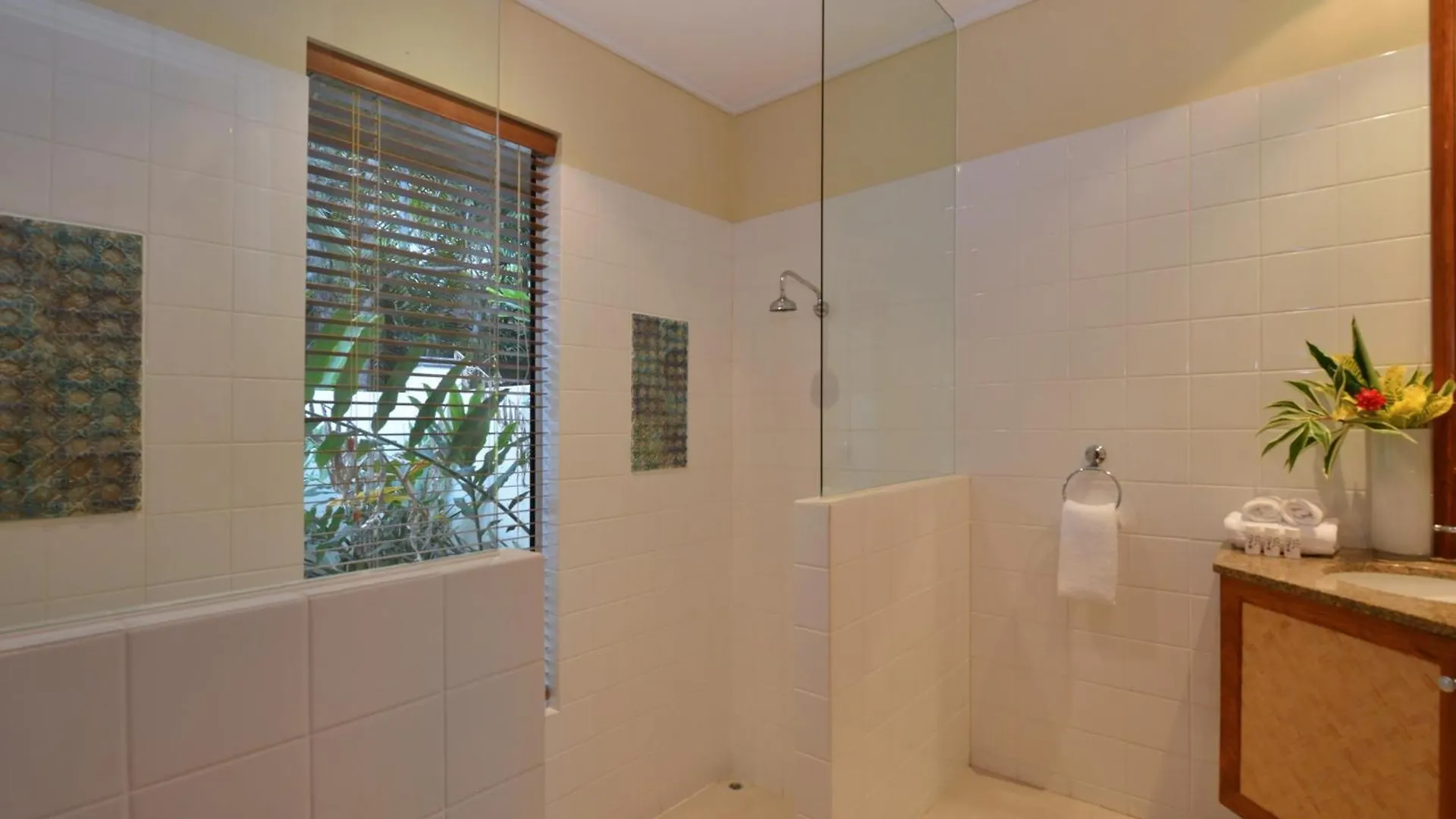 Surya Villa 1 - On Four Mile Beach Port Douglas