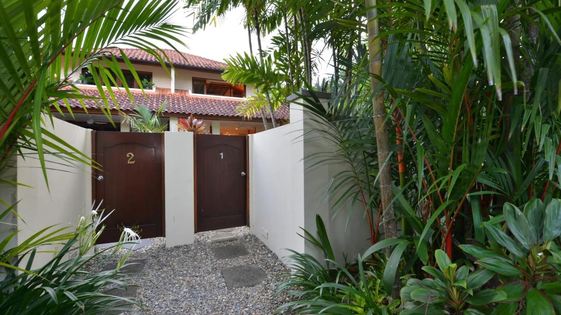 Surya Villa 1 - On Four Mile Beach Port Douglas